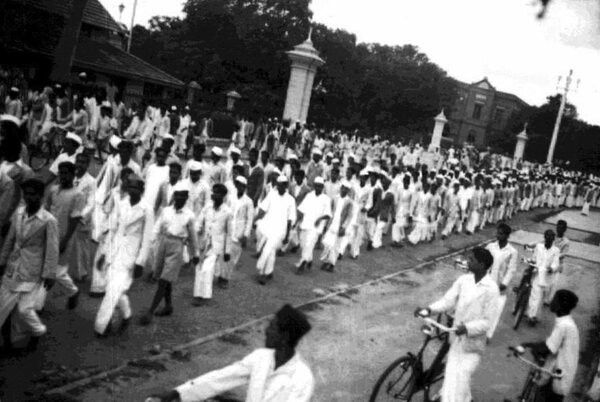 The Indian Independence Movement (1910–1947)