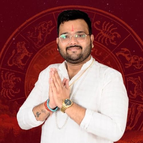 Astrologer Mahesh Mankar